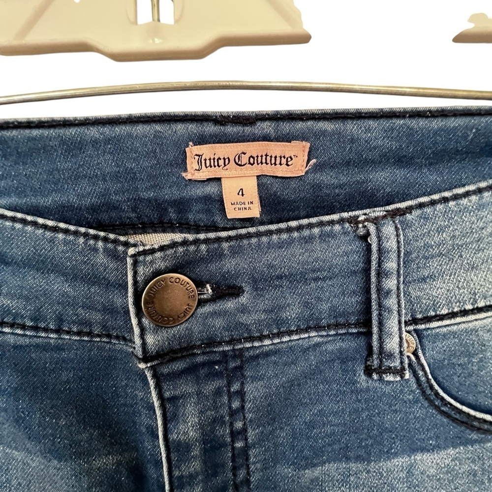 Juicy Couture Medium Wash Blue Ankle Jeans - Picture 4 of 4